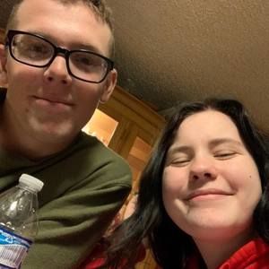 Meet your Posher, Kaila